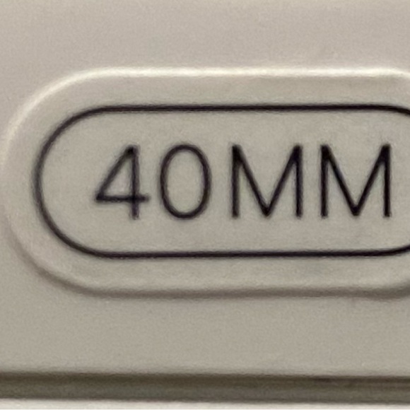 LGBTQ+ 🏳️‍🌈 RAINBOW APPLE WATCH BAND - Picture 5 of 5